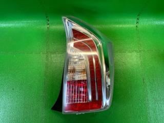 Стоп-сигнал правый TOYOTA PRIUS ZVW30 2ZR-FXE 47-56 1 ракурс