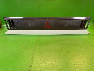 Решетка передняя MITSUBISHI DELICA P25W 4D56T MB683021 1 ракурс