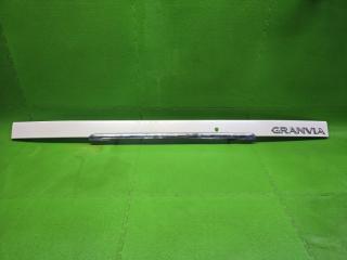 Планка задняя задняя TOYOTA GRANVIA KCH16 1KZ-TE 76811-26060 1 ракурс