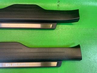 Накладка на порог передняя SUBARU OUTBACK BS9 FB25A 94060AL070, 94060AL060 4 ракурс Накладка на порог передняя SUBARU OUTBACK BS9 FB25A 94060AL070, 94060AL060 4 ракурс