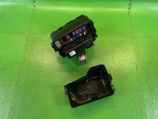 Блок предохранителей DAIHATSU THOR M900S 1KR-VET 82661-B1460, 82641-B2010-K, 6358-8481 5 ракурс Блок предохранителей DAIHATSU THOR M900S 1KR-VET 82661-B1460, 82641-B2010-K, 6358-8481 5 ракурс