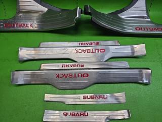 Накладка на порог SUBARU OUTBACK BS9 FB25A 3 ракурс Накладка на порог SUBARU OUTBACK BS9 FB25A 3 ракурс
