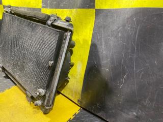 Радиатор LEXUS GS350 GRS196 2GR-FSE 16400-31370 16711-31240 5 ракурс Радиатор LEXUS GS350 GRS196 2GR-FSE 16400-31370 16711-31240 5 ракурс