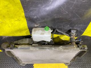 Радиатор SUZUKI ESCUDO TDA4W J24B 17700-65J10 17760-65J00, A/T 3 ракурс
