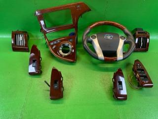 Пластик салона TOYOTA PRIUS ZVW30 2ZR-FXE 74232-47080, 74272-47060, 74271-47060, 74231-47100, 55662-47040, 55650-47070, 55660-47040, 55686-47010, 55661-47080, 55660-47030, 55650-47080, 55686-47020, 55405-47070, 55405-47100, 55474-47060, 55474-47130, 