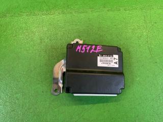 Блок управления автоматом TOYOTA PASSO SETTE M512E 3SZ-VE 89530-B1350 1 ракурс