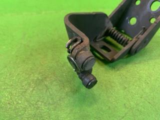 Ролик раздвижной двери левый задний HONDA STEPWGN RK5 R20A 2 ракурс
