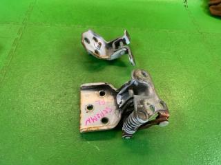 Петля дверная левая передняя NISSAN VANETTE SK82MN F8 80401-HA00A, 80401-HA00A 80421-HA001 2 ракурс