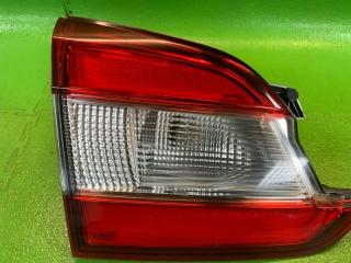Вставка между стопов левая задняя SUBARU LEVORG VM4 FB16 84251 VA020, D124 3 ракурс Вставка между стопов левая задняя SUBARU LEVORG VM4 FB16 84251 VA020, D124 3 ракурс