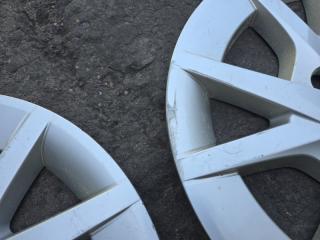 Колпаки на колеса TOYOTA PRIUS ALPHA ZVW40 2ZR-FXE 42602-47090 4 ракурс Колпаки на колеса TOYOTA PRIUS ALPHA ZVW40 2ZR-FXE 42602-47090 4 ракурс