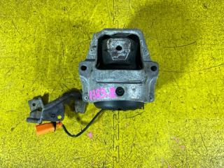 Подушка двс правая AUDI Q5 2014