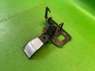Замок капота AUDI Q5 8RCNCF CNCD 8R0823480A 5 ракурс