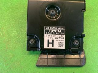 Камера переднего вида передняя TOYOTA HARRIER ZSU60 3ZR-FAE 86468-48020, 036500-7242 2 ракурс