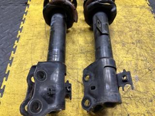 Стойка подвески передняя DAIHATSU THOR M900S 1KR-VET 48520-B1250 48510-B1440 2 ракурс