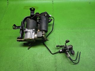 Насос подкачки стоек TOYOTA CELSIOR UCF31 3UZ-FE 2 ракурс