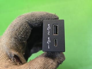 Вход usb NISSAN NOTE E13 HR12-DE 283H1 9DJ0A, 28023 6WK0A 5 ракурс