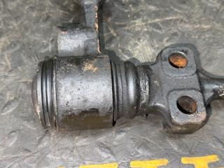 Рычаг правый передний TOYOTA HIACE REGIUS KCH46 1KZ-TE 48066-29105 3 ракурс