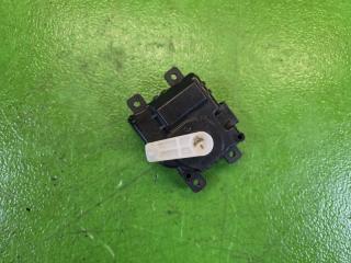 Фото запчасти сервопривод заслонок печки DAIHATSU THOR 2018 контрактная запчасть Запчасть сервопривод заслонок печки DAIHATSU THOR 2018