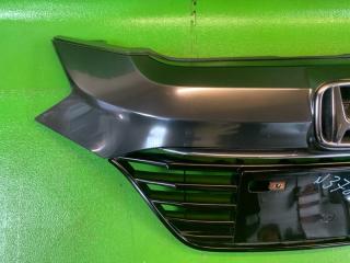 Решетка передняя HONDA VEZEL RU3 LEB 71121-T7B-00 3 ракурс