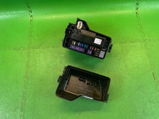 Блок предохранителей TOYOTA ROOMY M900A 1KR-FE 82661-B1460, 82641-B2010-J 2 ракурс