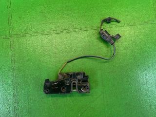 Замок капота передний AUDI Q5 2014 контрактная Замок капота передний AUDI Q5 2014