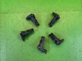 Датчик подачи воздуха MAZDA CX-5 KE2AW SH-VPTS PE0113215, E5T62271 2 ракурс Датчик подачи воздуха MAZDA CX-5 KE2AW SH-VPTS PE0113215, E5T62271 2 ракурс