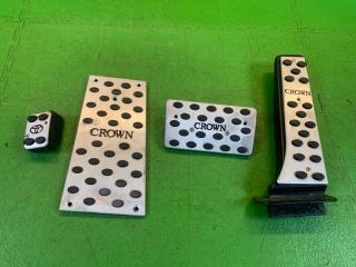 Накладка на педаль TOYOTA CROWN GRS203 3GR-FSE 1 ракурс