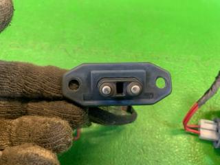 Контактная группа сдвижной двери правая задняя NISSAN VANETTE SK82MN F8 2 ракурс