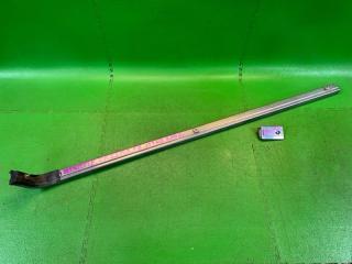 Полозья для сдвижной двери задняя правая NISSAN VANETTE 2006