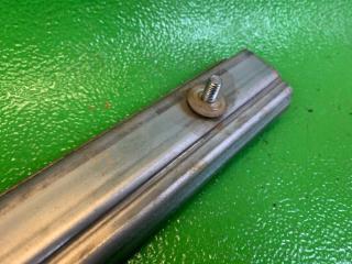 Полозья для сдвижной двери правые задние NISSAN VANETTE SK82MN F8 77796-HA000, S42N-72-280 4 ракурс