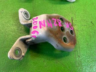 Петля дверная левая передняя MAZDA BONGO SK82MN F8 80421-HA001, 80401-HA00A 80421-HA001 2 ракурс Петля дверная левая передняя MAZDA BONGO SK82MN F8 80421-HA001, 80401-HA00A 80421-HA001 2 ракурс