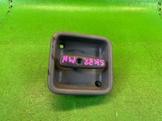 Запчасть ручка задней двери MAZDA BONGO 2006