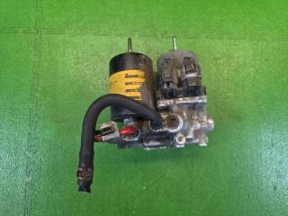 Запчасть блок abs TOYOTA PRIUS 2012