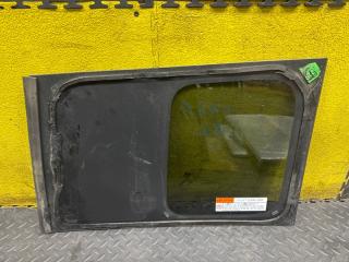 Стекло собачника левое заднее DAIHATSU THOR M900S 1KR-FE 62712-B1030 5 ракурс