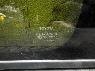 Стекло собачника левое заднее TOYOTA VOXY ZWR80 2ZR-FXE 62720-28450 5 ракурс