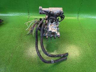 Главный тормозной цилиндр TOYOTA VOXY ZWR80 2ZR-FXE 4705028010, 47210-28070 5 ракурс