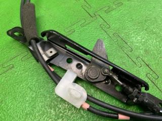 Ограничитель двери TOYOTA NOAH ZWR80 2ZR-FXE 7703728110 3 ракурс