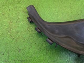 Уголок решетки под дворники правый передний NISSAN SERENA GC27 MR20-DD 66894 5TA0A 2 ракурс