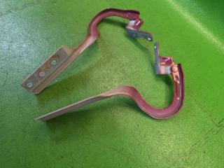 Петля капота передняя SUZUKI HUSTLER MR31S R06A 3 ракурс