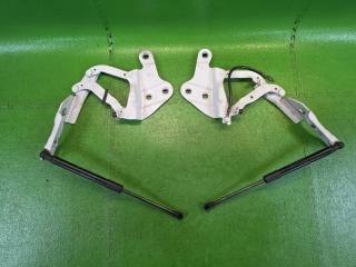 Запчасть петля капота передняя BMW X1 2013