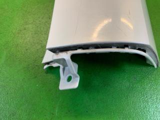 Планка под стоп правая задняя NISSAN SERENA GC27 MR20-DD 85230-5TA0H 2 ракурс
