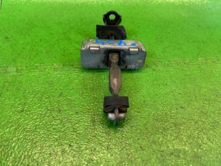 Ограничитель двери задний TOYOTA LAND CRUISER UZJ100 2UZ-FE 6863060051, 6863060050 4 ракурс