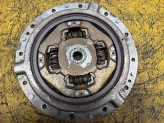 Диск сцепления TOYOTA PRIUS ZVW30 2ZR-FXE 31270-47040 3 ракурс