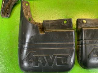 Брызговики комплект MITSUBISHI DELICA PD6W 6G72 MB944423, MB944450, MB944452, MB944422, MB944424, MB944449, MB944451, MB944421 3 ракурс