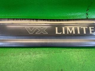 Молдинг на дверь левый задний TOYOTA LAND CRUISER HDJ81 1HD-T 75741-60030, 75741-60070 3 ракурс Молдинг на дверь левый задний TOYOTA LAND CRUISER HDJ81 1HD-T 75741-60030, 75741-60070 3 ракурс