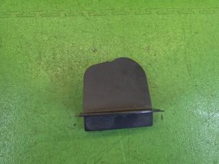 Уголок решетки под дворники передний левый HONDA VEZEL 2018