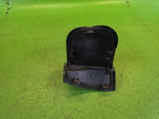 Уголок решетки под дворники правый передний HONDA VEZEL RU3 LEB 74200-T7A-00-51 3 ракурс