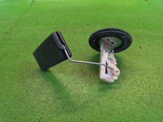 Датчик уровня топлива TOYOTA VOXY ZWR80 2ZR-FXE 8332080520 2 ракурс
