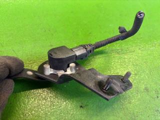 Датчик уровня кузова SUBARU OUTBACK BS9 FB25A 2 ракурс