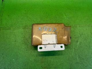 Блок управления свечами накала TOYOTA LAND CRUISER HDJ81 1HD-T 28423-17020, 182400-0490 4 ракурс